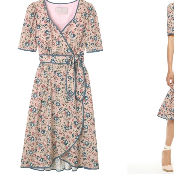 Gal meets Glam Isadora Floral Print wrap Dress. S2 - Picture 9 of 16